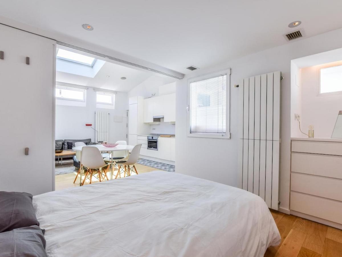 Apartamento De Diseno De Lujo En Lavapies Alquiler Temporal Madri Exterior foto