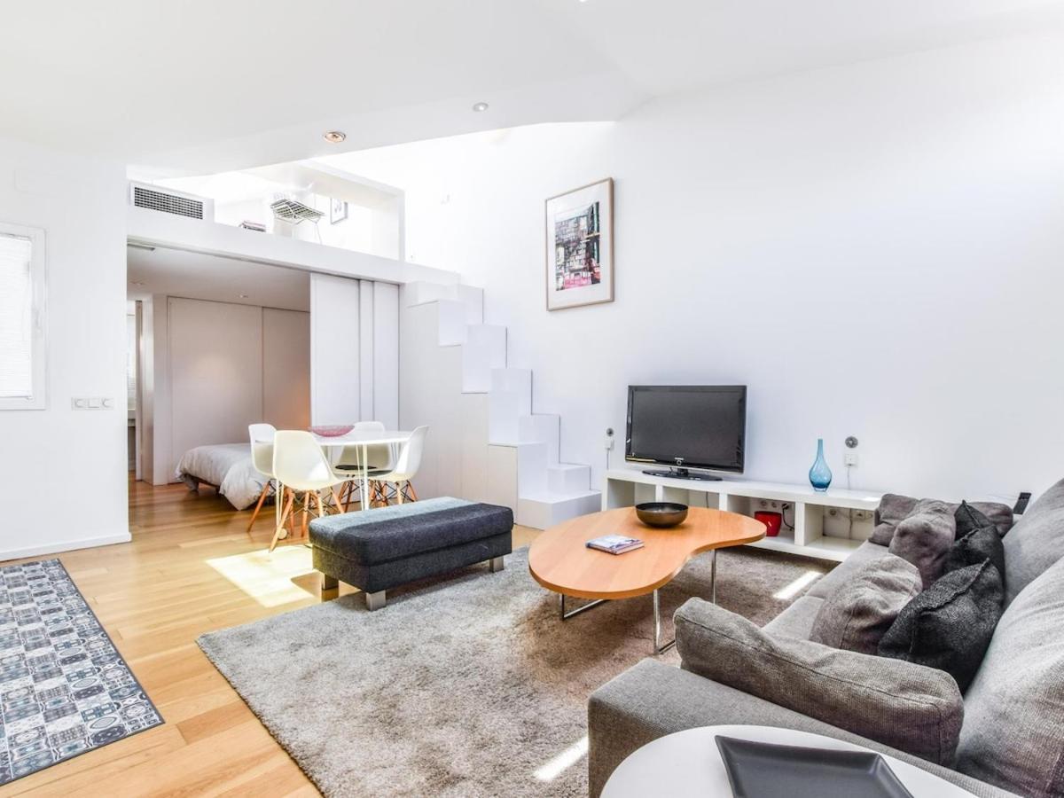 Apartamento De Diseno De Lujo En Lavapies Alquiler Temporal Madri Exterior foto