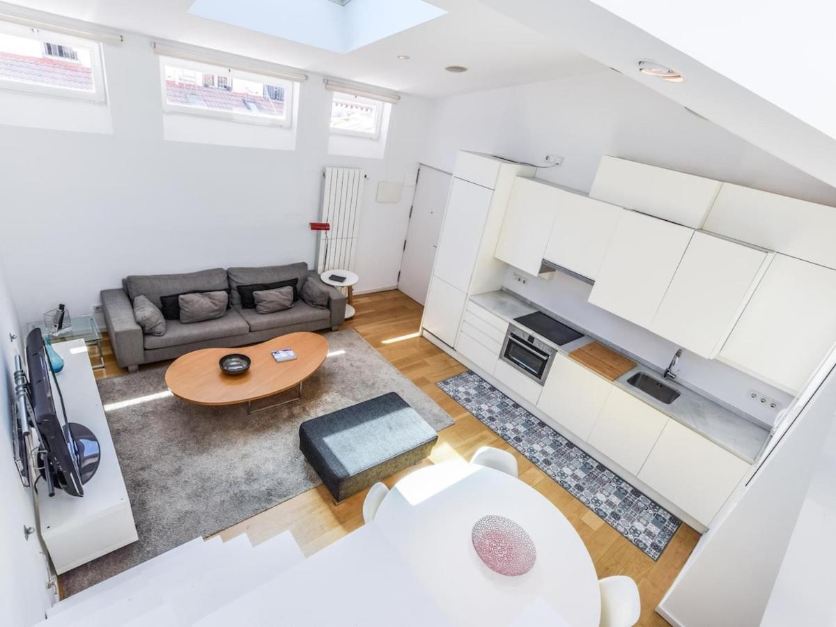 Apartamento De Diseno De Lujo En Lavapies Alquiler Temporal Madri Exterior foto